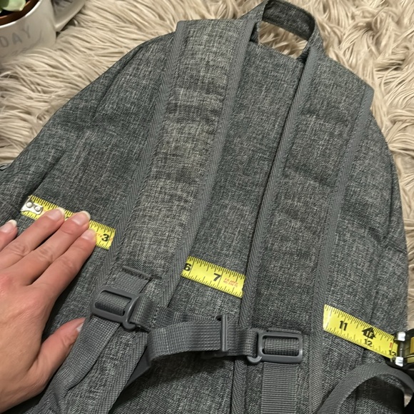 Herschel Backpack-Gray Tweed-Large Sz-Multi Compartment - Picture 10 of 16
